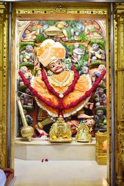Vadtal Temple Murti Darshan