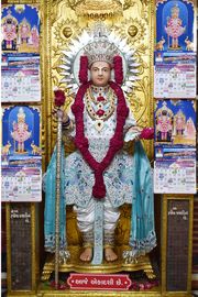 Vadtal Temple Murti Darshan