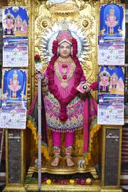 Vadtal Temple Murti Darshan