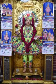 Vadtal Temple Murti Darshan