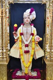 Vadtal Temple Murti Darshan