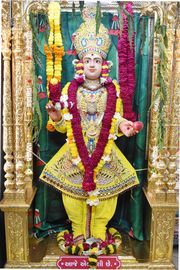 Vadtal Temple Murti Darshan