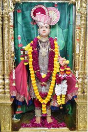Vadtal Temple Murti Darshan