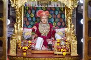 Vadtal Temple Murti Darshan