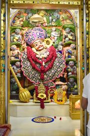 Vadtal Temple Murti Darshan