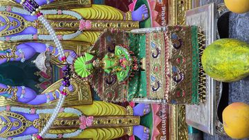 Bolton Temple Murti Darshan