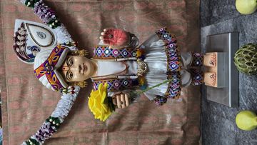 Bolton Temple Murti Darshan