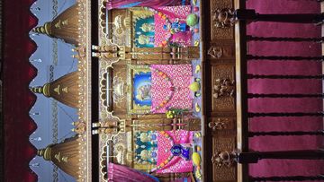 Bolton Temple Murti Darshan