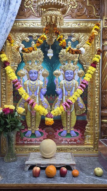Bolton Temple Murti Darshan