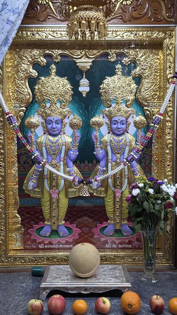 Bolton Temple Murti Darshan