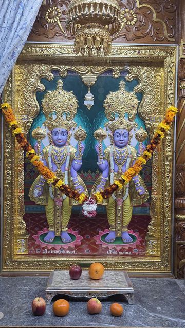 Bolton Temple Murti Darshan