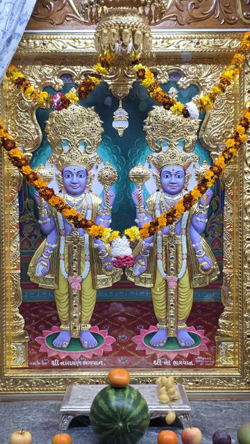 Bolton Temple Murti Darshan