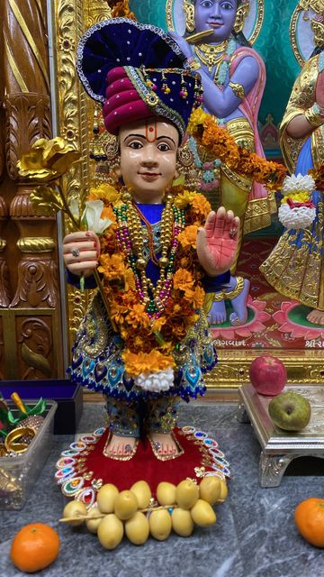 Bolton Temple Murti Darshan