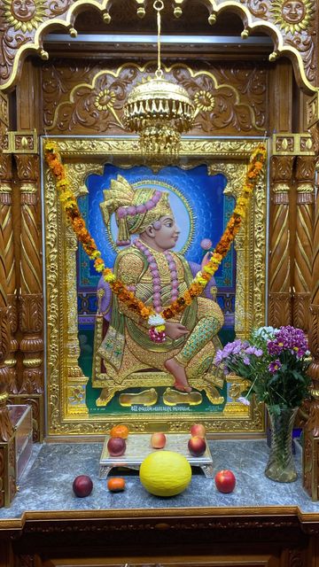 Bolton Temple Murti Darshan