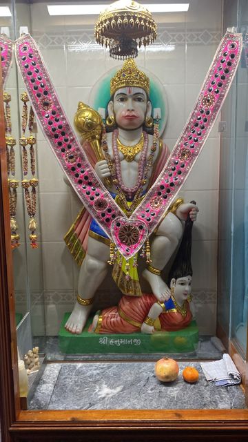 Bolton Temple Murti Darshan