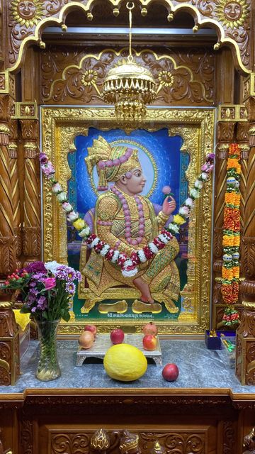 Bolton Temple Murti Darshan