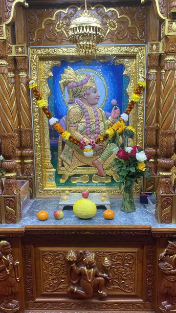 Bolton Temple Murti Darshan