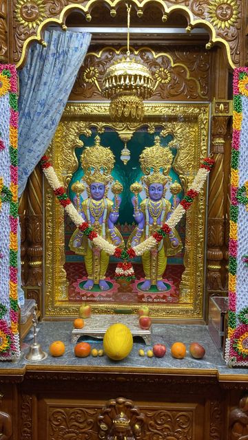 Bolton Temple Murti Darshan