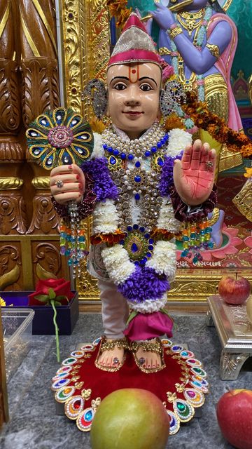 Bolton Temple Murti Darshan