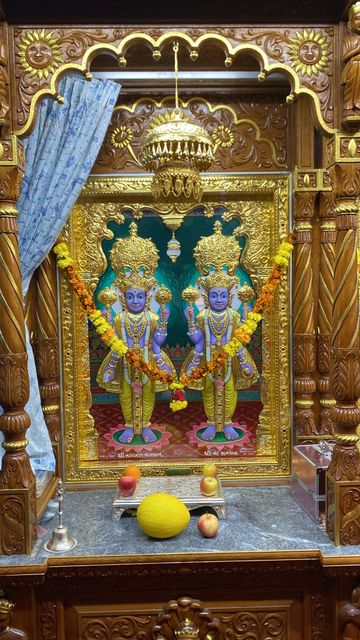Bolton Temple Murti Darshan