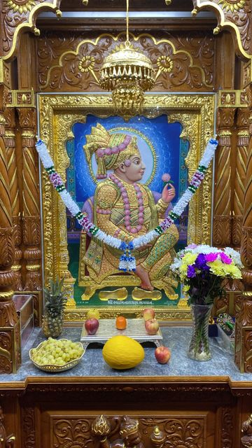 Bolton Temple Murti Darshan