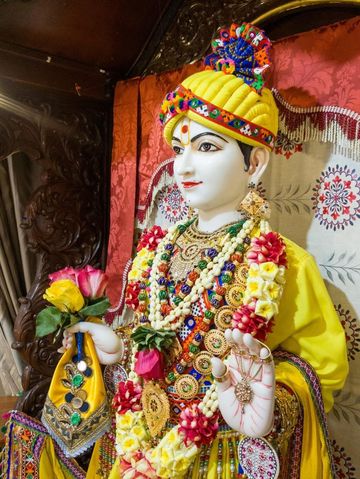 Dar es Salaam Temple Murti Darshan