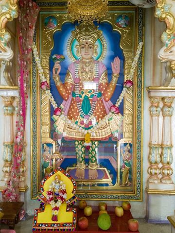Dar es Salaam Temple Murti Darshan