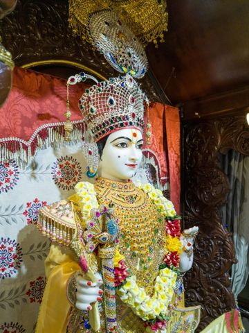 Dar es Salaam Temple Murti Darshan