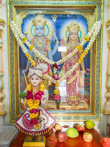 Dar es Salaam Temple Murti Darshan