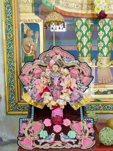 Dar es Salaam Temple Murti Darshan