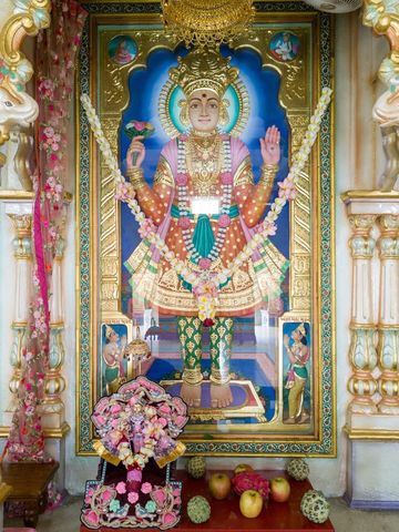 Dar es Salaam Temple Murti Darshan