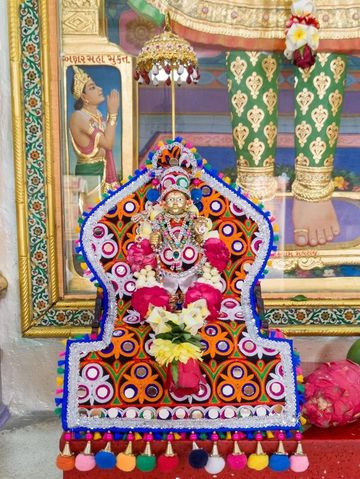 Dar es Salaam Temple Murti Darshan