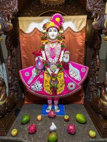 Dar es Salaam Temple Murti Darshan