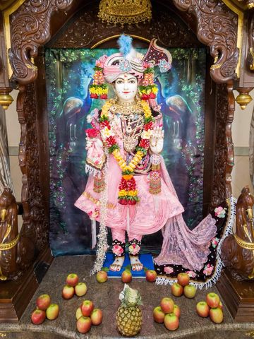 Dar es Salaam Temple Murti Darshan