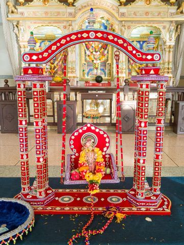 Dar es Salaam Temple Murti Darshan