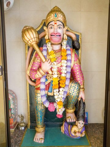 Dar es Salaam Temple Murti Darshan