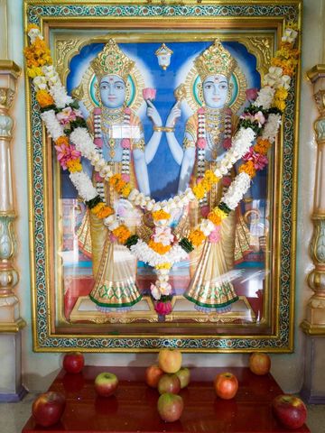 Dar es Salaam Temple Murti Darshan