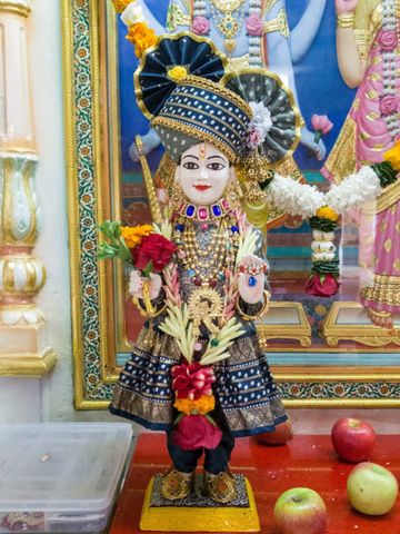 Dar es Salaam Temple Murti Darshan
