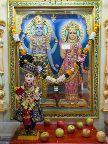 Dar es Salaam Temple Murti Darshan