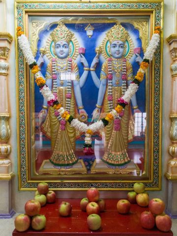 Dar es Salaam Temple Murti Darshan