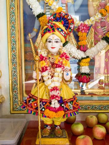 Dar es Salaam Temple Murti Darshan