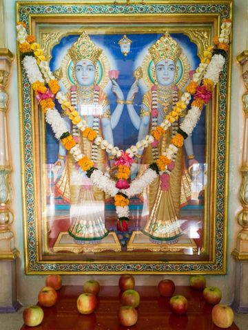 Dar es Salaam Temple Murti Darshan