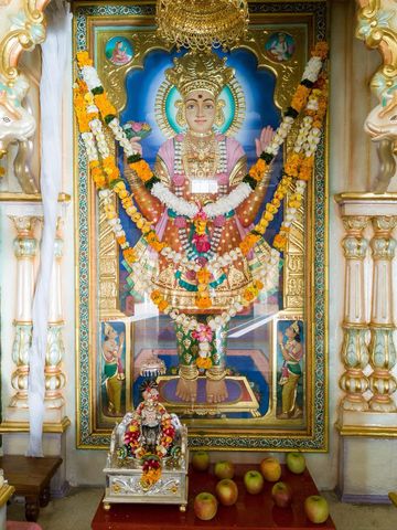 Dar es Salaam Temple Murti Darshan