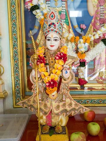 Dar es Salaam Temple Murti Darshan