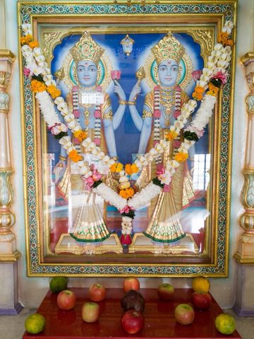 Dar es Salaam Temple Murti Darshan