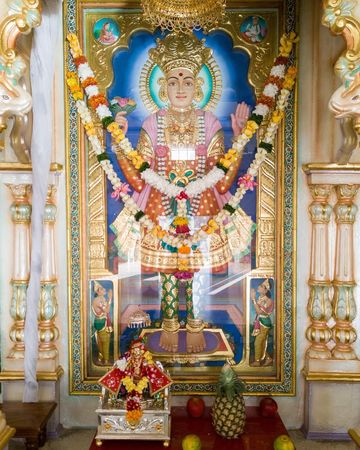 Dar es Salaam Temple Murti Darshan