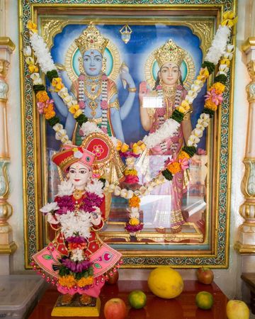Dar es Salaam Temple Murti Darshan