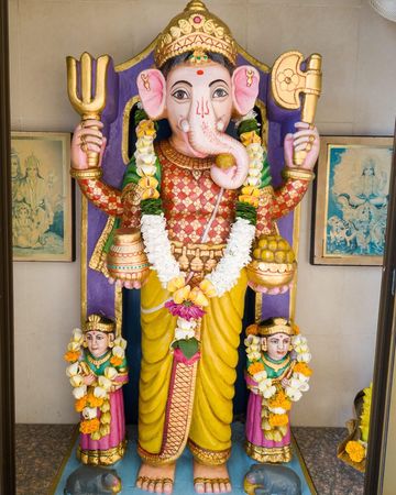 Dar es Salaam Temple Murti Darshan
