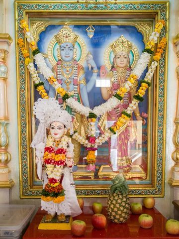 Dar es Salaam Temple Murti Darshan