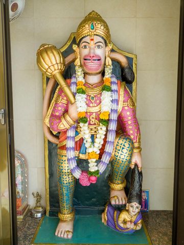 Dar es Salaam Temple Murti Darshan